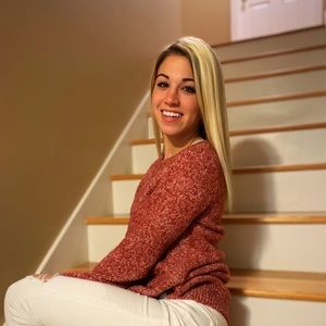 Meet your Posher, Kaitlin